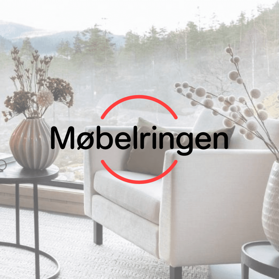 Modern living room with light-colored sofa, decorative vases, and "Møbelringen" text overlay. Large window view of trees in the background.